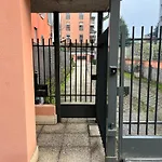 Franky San Siro شقة